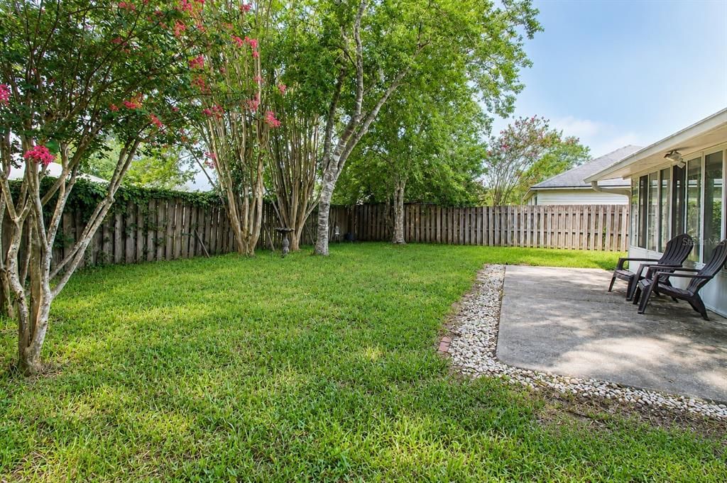 For Sale: $279,000 (2 beds, 2 baths, 1148 Square Feet)