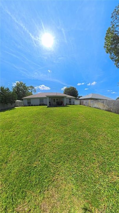 For Sale: $350,000 (3 beds, 2 baths, 1718 Square Feet)
