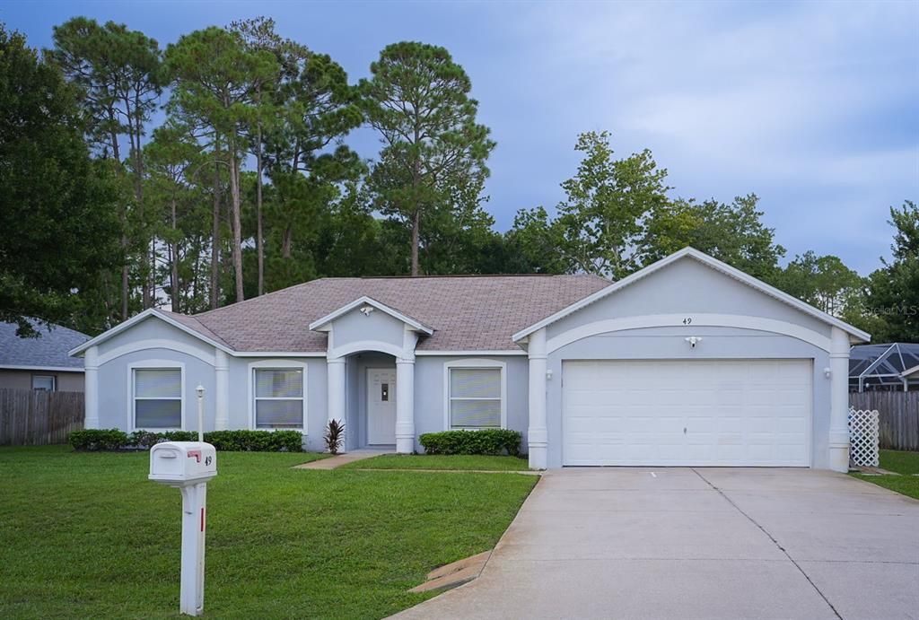 For Sale: $350,000 (3 beds, 2 baths, 1718 Square Feet)