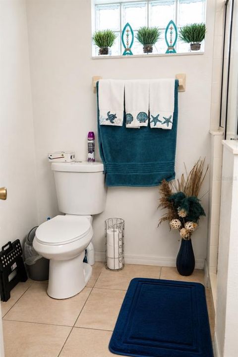 For Sale: $350,000 (3 beds, 2 baths, 1718 Square Feet)