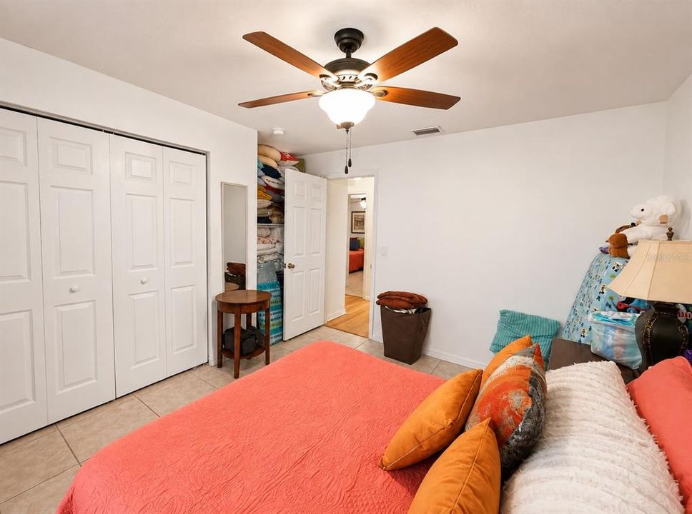 For Sale: $350,000 (3 beds, 2 baths, 1718 Square Feet)