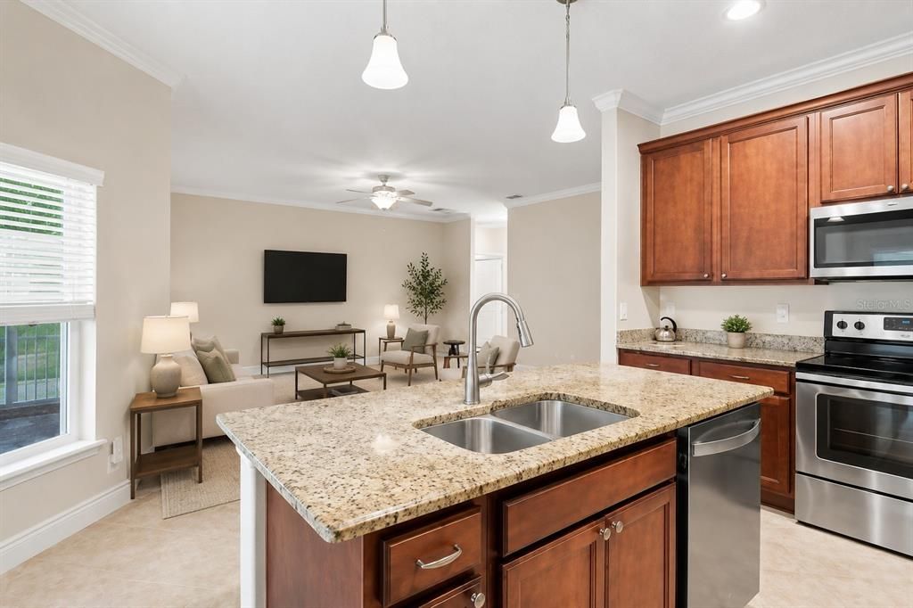 For Sale: $409,900 (4 beds, 2 baths, 1800 Square Feet)
