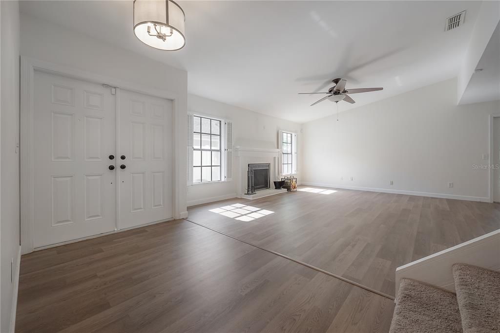 For Rent: $3,200 (4 beds, 2 baths, 2157 Square Feet)