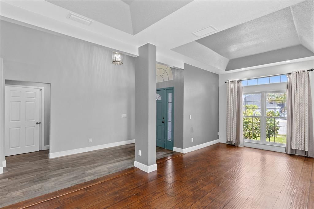 For Sale: $499,000 (4 beds, 2 baths, 2318 Square Feet)