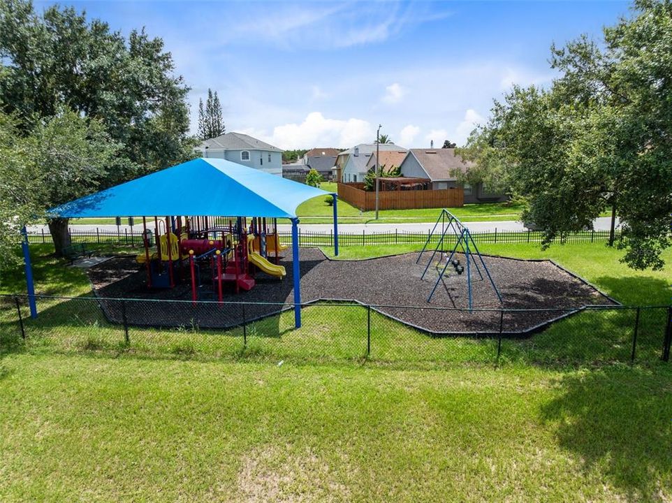 For Sale: $499,000 (4 beds, 2 baths, 2318 Square Feet)