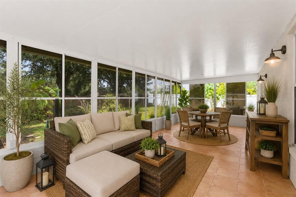 For Sale: $499,000 (4 beds, 2 baths, 2318 Square Feet)