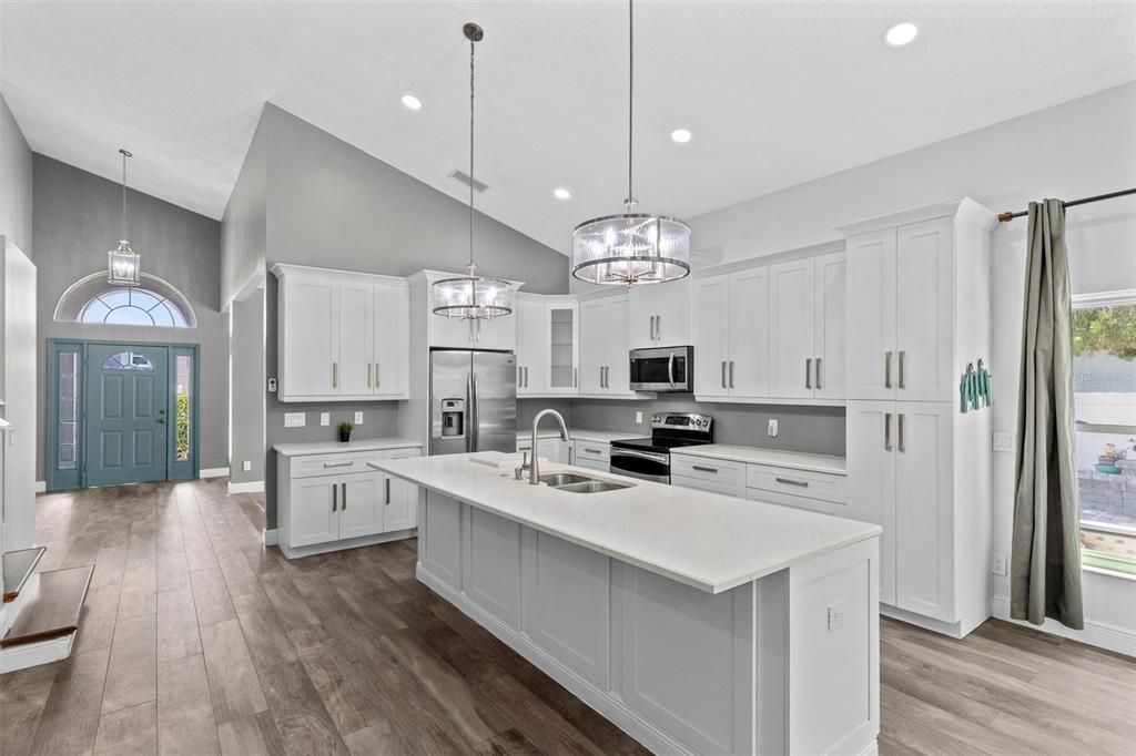 For Sale: $499,000 (4 beds, 2 baths, 2318 Square Feet)