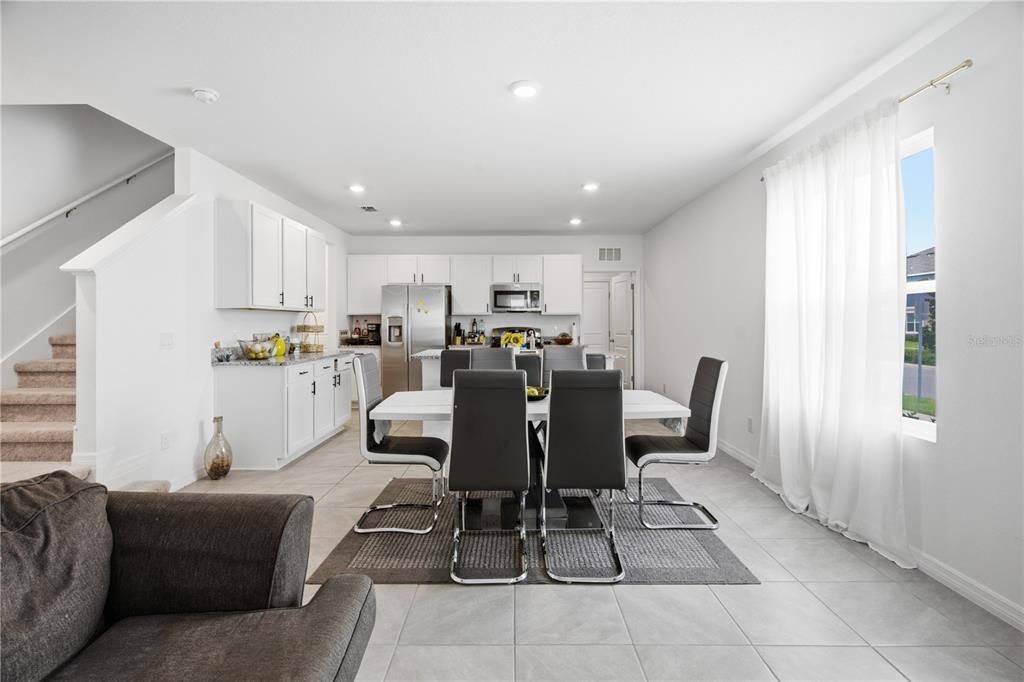 For Sale: $455,000 (3 beds, 2 baths, 1536 Square Feet)