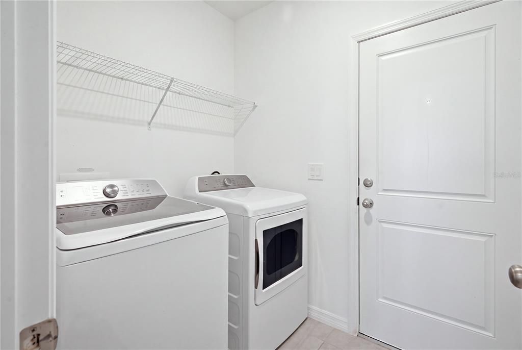 For Sale: $455,000 (3 beds, 2 baths, 1536 Square Feet)