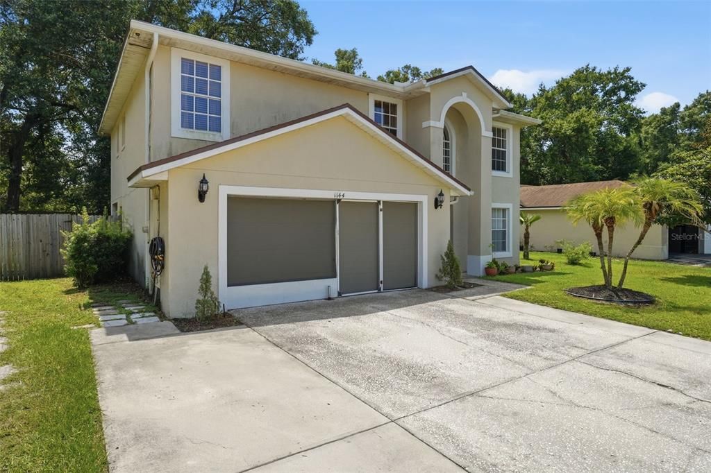 En Venta: $399,900 (4 camas, 2 baños, 2081 Pies cuadrados)