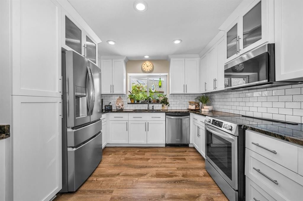 For Sale: $515,000 (3 beds, 2 baths, 1787 Square Feet)