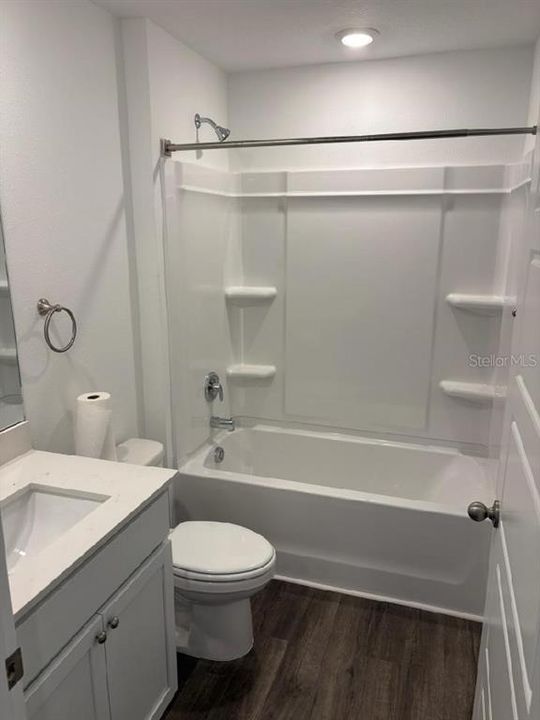 В аренду: $2,100 (3 спален, 2 ванн, 1504 Квадратных фут)