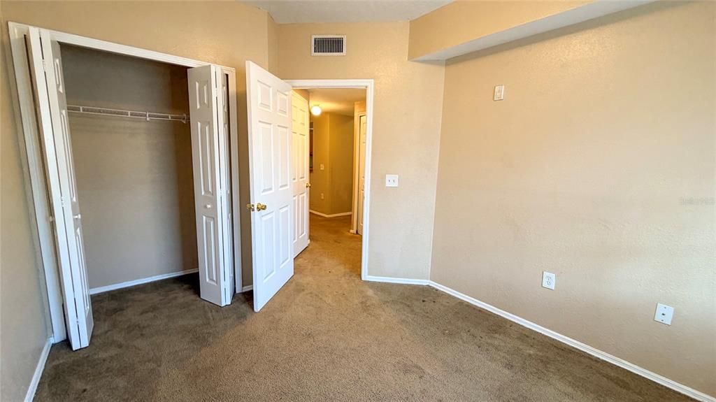 For Sale: $155,500 (3 beds, 2 baths, 1151 Square Feet)