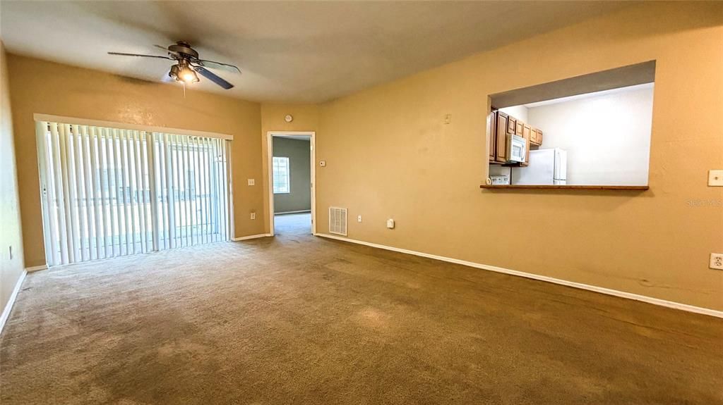 For Sale: $155,500 (3 beds, 2 baths, 1151 Square Feet)
