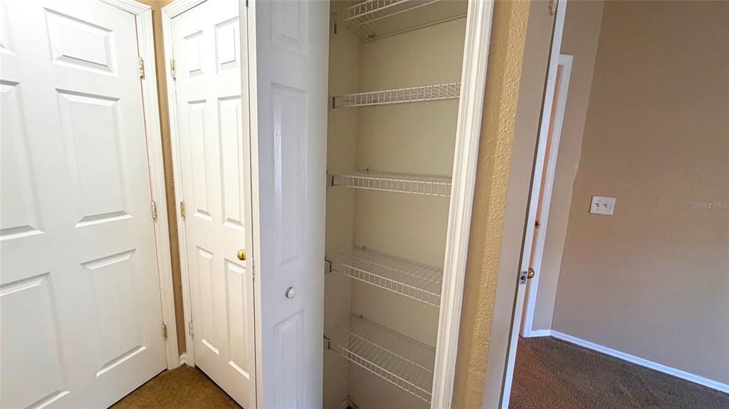 For Sale: $155,500 (3 beds, 2 baths, 1151 Square Feet)