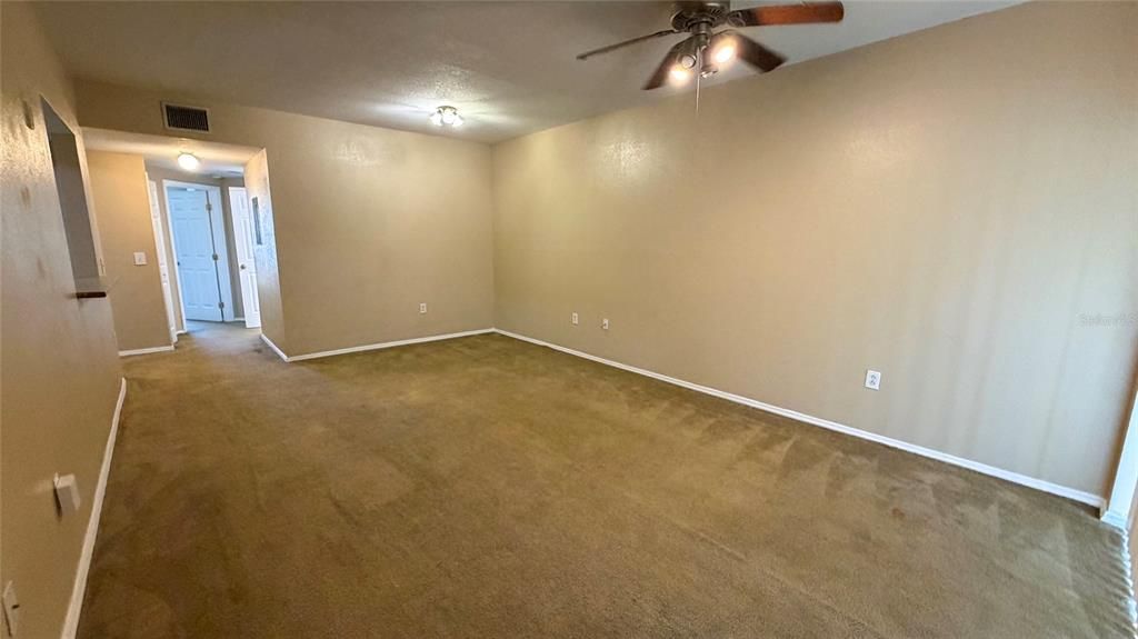 For Sale: $155,500 (3 beds, 2 baths, 1151 Square Feet)