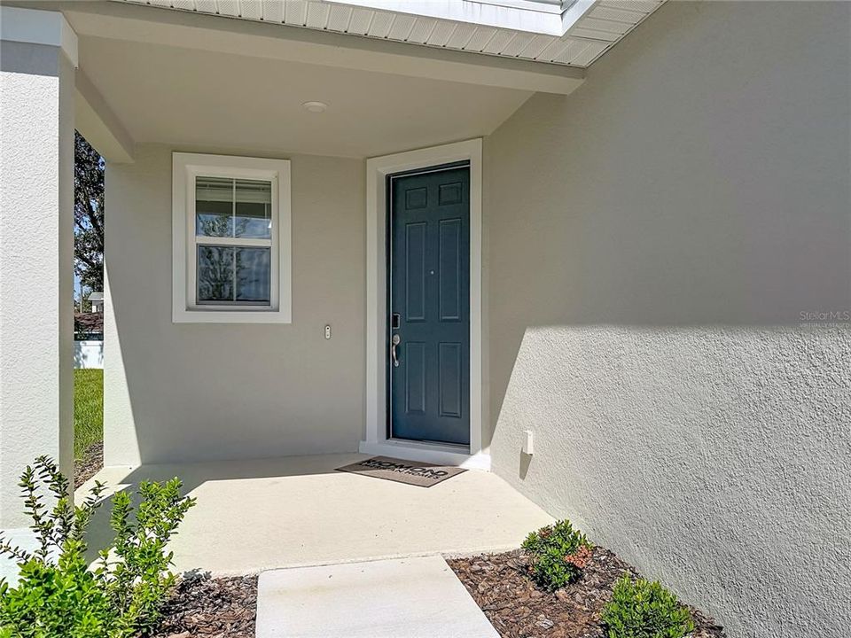 For Rent: $2,600 (4 beds, 3 baths, 2170 Square Feet)