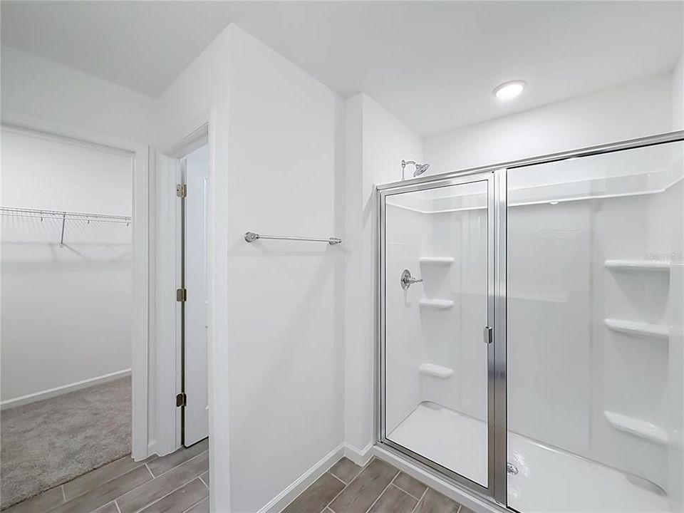 For Rent: $2,600 (4 beds, 3 baths, 2170 Square Feet)