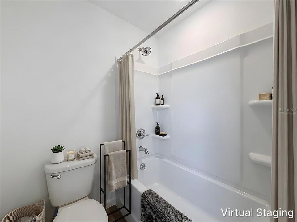 For Rent: $2,600 (4 beds, 3 baths, 2170 Square Feet)