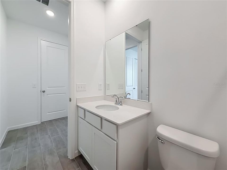 For Rent: $2,600 (4 beds, 3 baths, 2170 Square Feet)