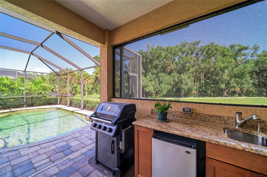 For Sale: $780,000 (4 beds, 3 baths, 2674 Square Feet)
