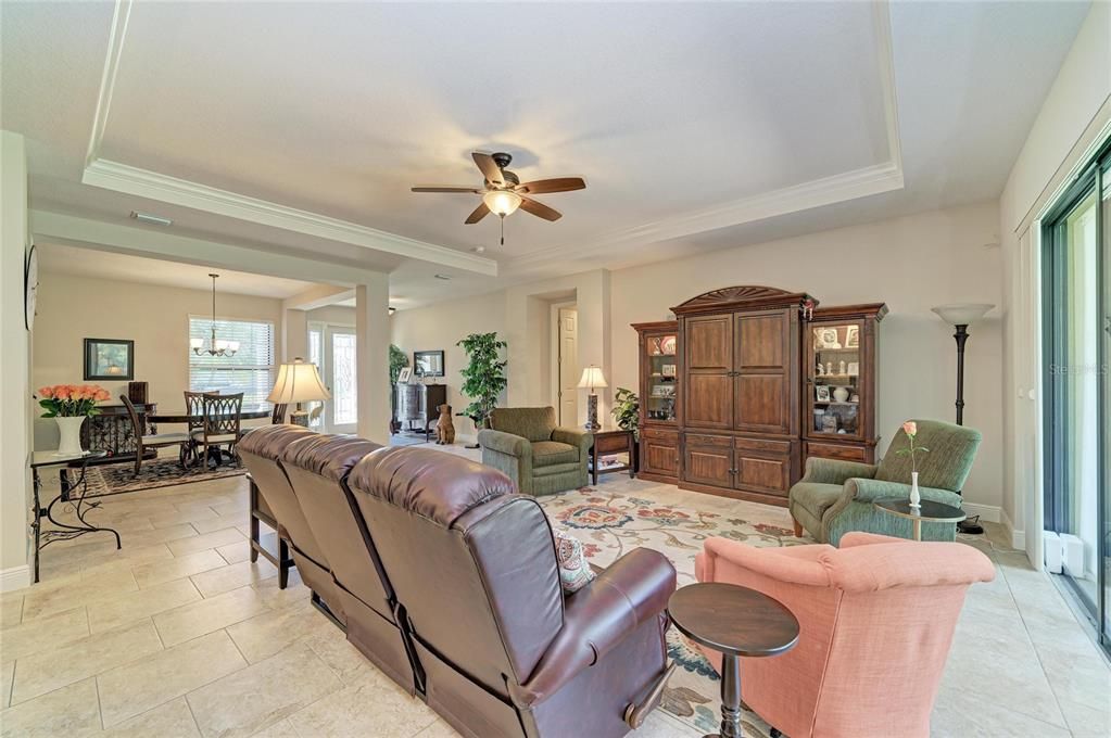 For Sale: $780,000 (4 beds, 3 baths, 2674 Square Feet)