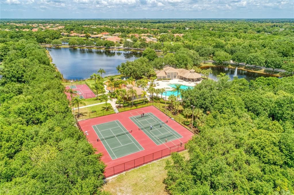 For Sale: $780,000 (4 beds, 3 baths, 2674 Square Feet)