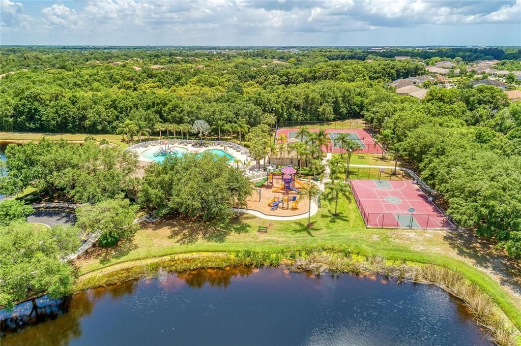 For Sale: $780,000 (4 beds, 3 baths, 2674 Square Feet)