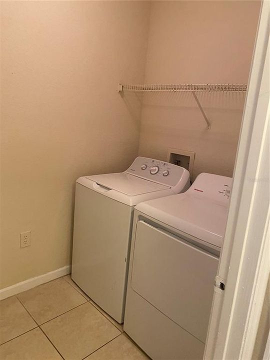 For Rent: $1,325 (1 beds, 1 baths, 780 Square Feet)
