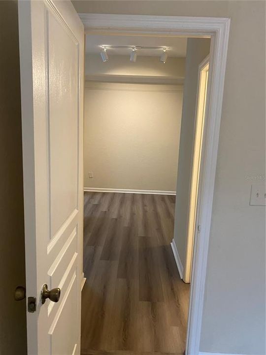 For Rent: $1,325 (1 beds, 1 baths, 780 Square Feet)