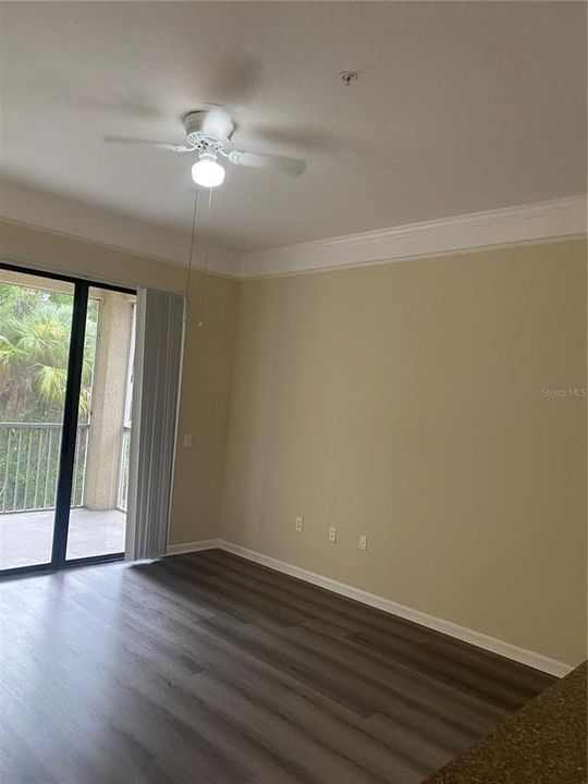 For Rent: $1,325 (1 beds, 1 baths, 780 Square Feet)