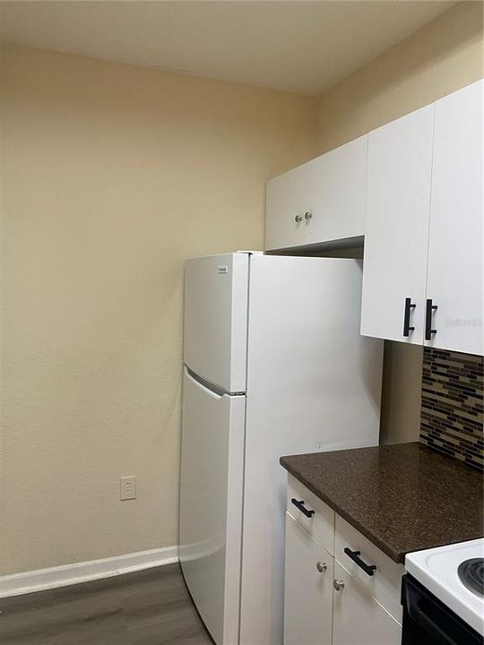 For Rent: $1,325 (1 beds, 1 baths, 780 Square Feet)