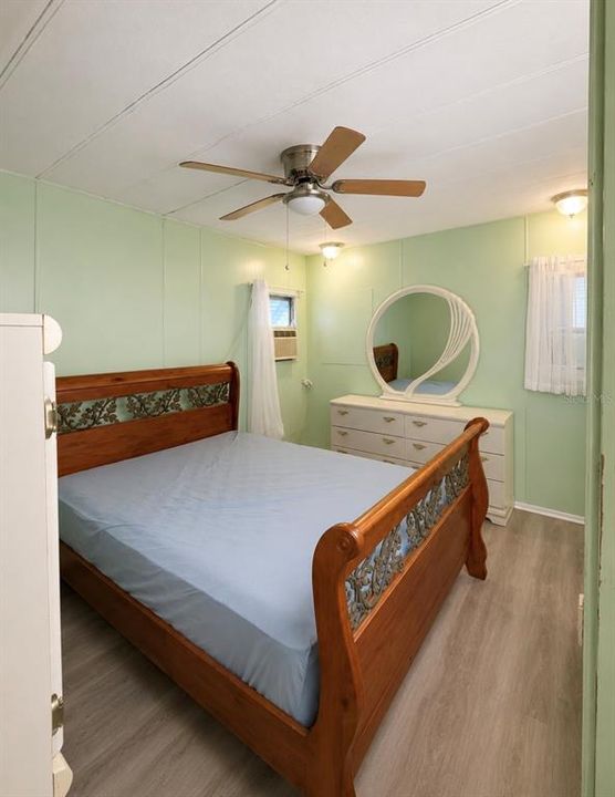 For Sale: $159,000 (3 beds, 2 baths, 1200 Square Feet)