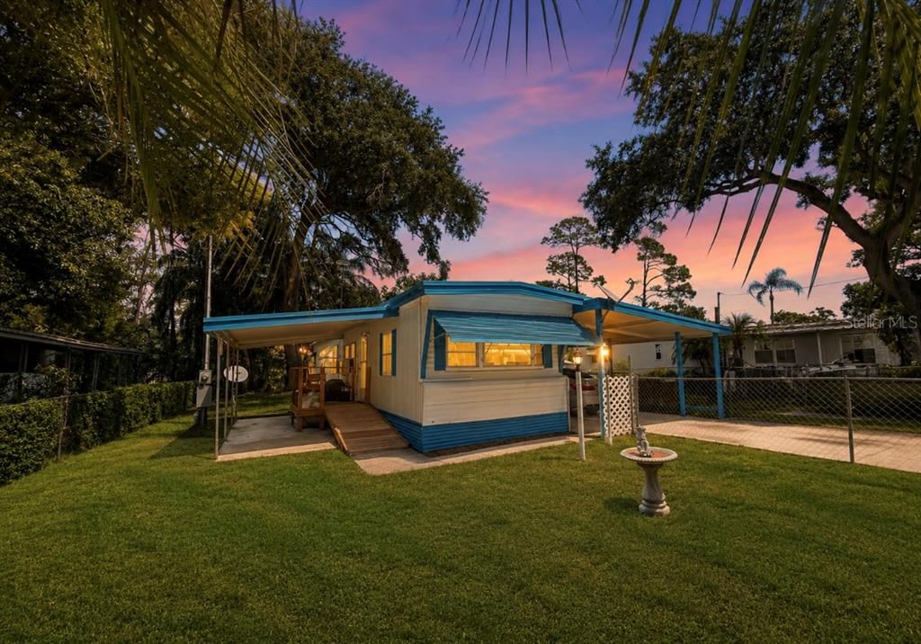 For Sale: $159,000 (3 beds, 2 baths, 1200 Square Feet)