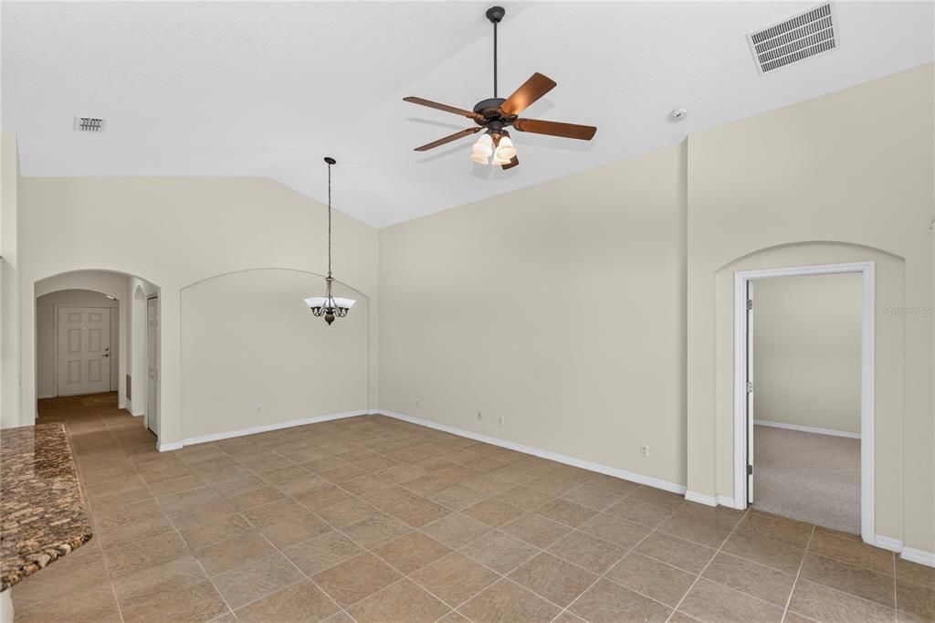 For Sale: $529,999 (4 beds, 3 baths, 1928 Square Feet)