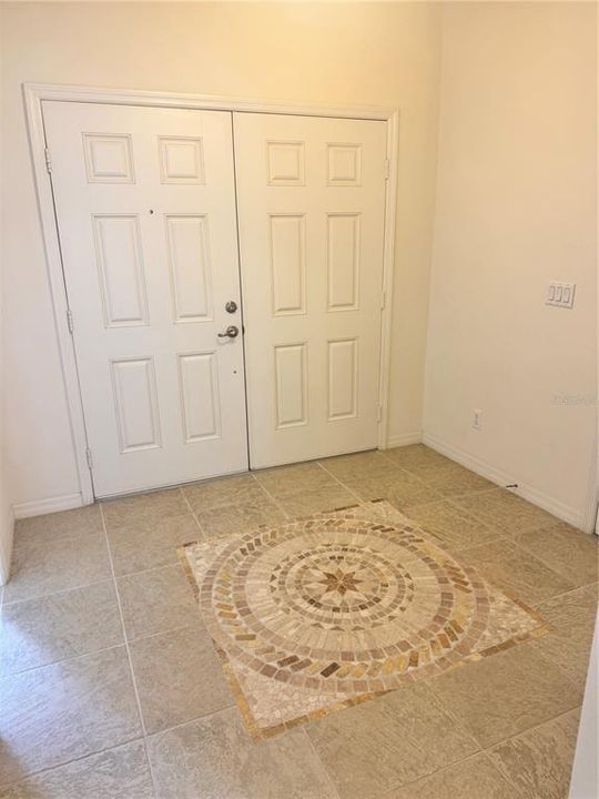 For Sale: $529,999 (4 beds, 3 baths, 1928 Square Feet)