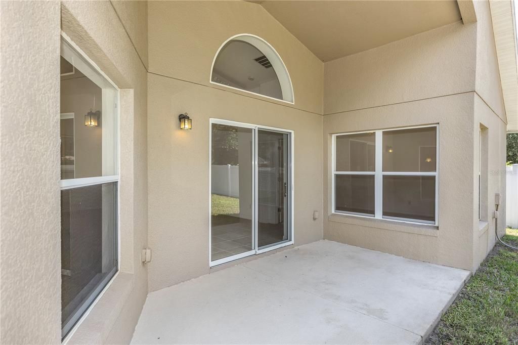 For Sale: $529,999 (4 beds, 3 baths, 1928 Square Feet)