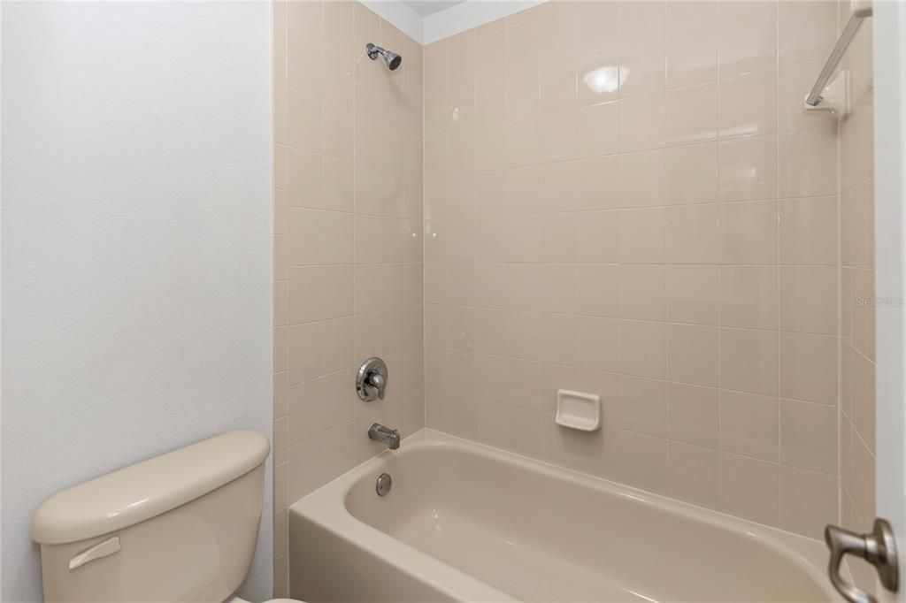 For Sale: $529,999 (4 beds, 3 baths, 1928 Square Feet)