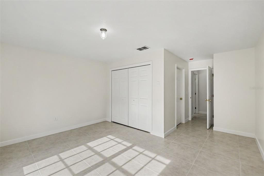 For Sale: $309,900 (3 beds, 2 baths, 1321 Square Feet)