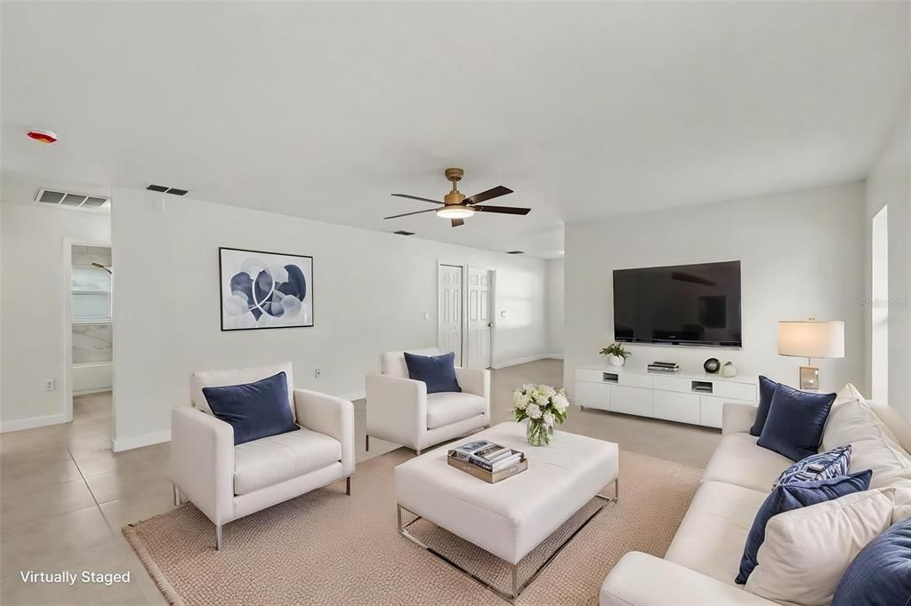 For Sale: $309,900 (3 beds, 2 baths, 1321 Square Feet)