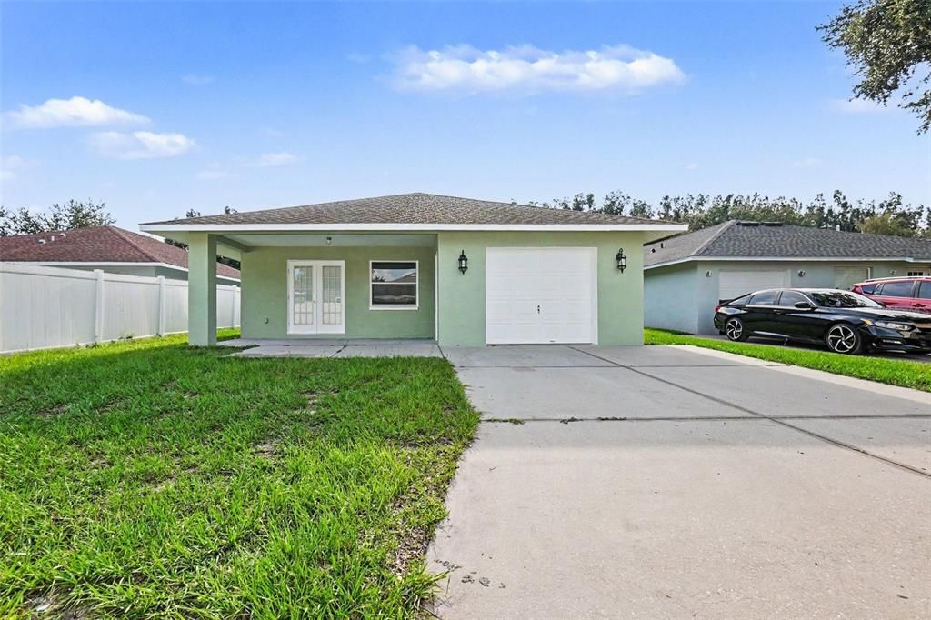 For Sale: $309,900 (3 beds, 2 baths, 1321 Square Feet)