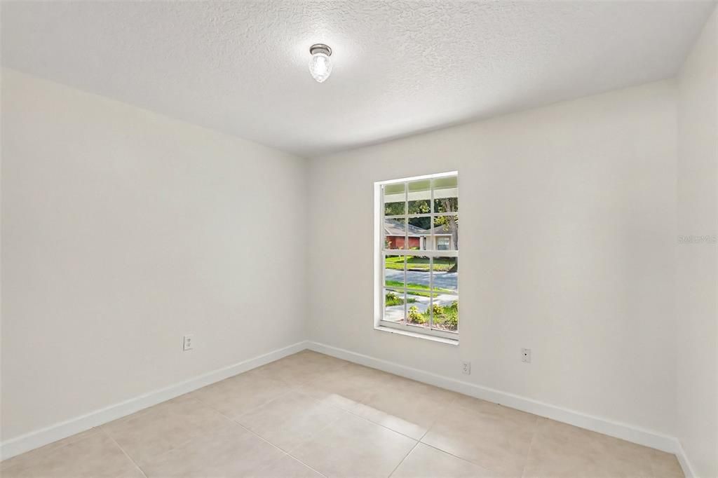 For Sale: $309,900 (3 beds, 2 baths, 1321 Square Feet)