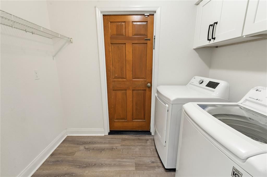 For Sale: $430,000 (3 beds, 2 baths, 2251 Square Feet)