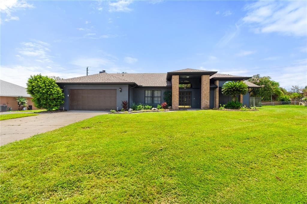 For Sale: $430,000 (3 beds, 2 baths, 2251 Square Feet)