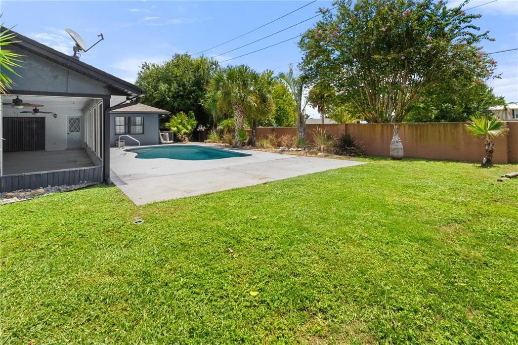 For Sale: $430,000 (3 beds, 2 baths, 2251 Square Feet)