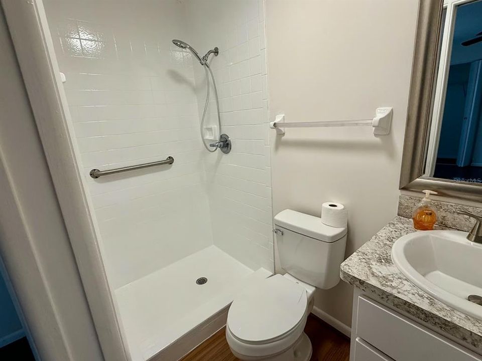For Sale: $239,900 (3 beds, 2 baths, 1162 Square Feet)