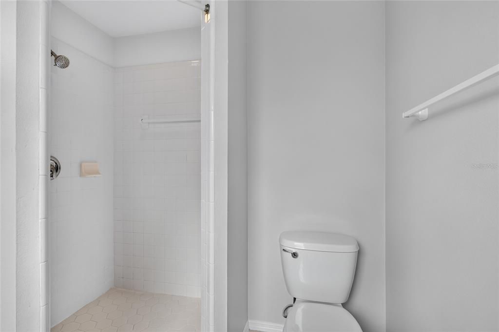 В аренду: $2,395 (3 спален, 2 ванн, 1409 Квадратных фут)