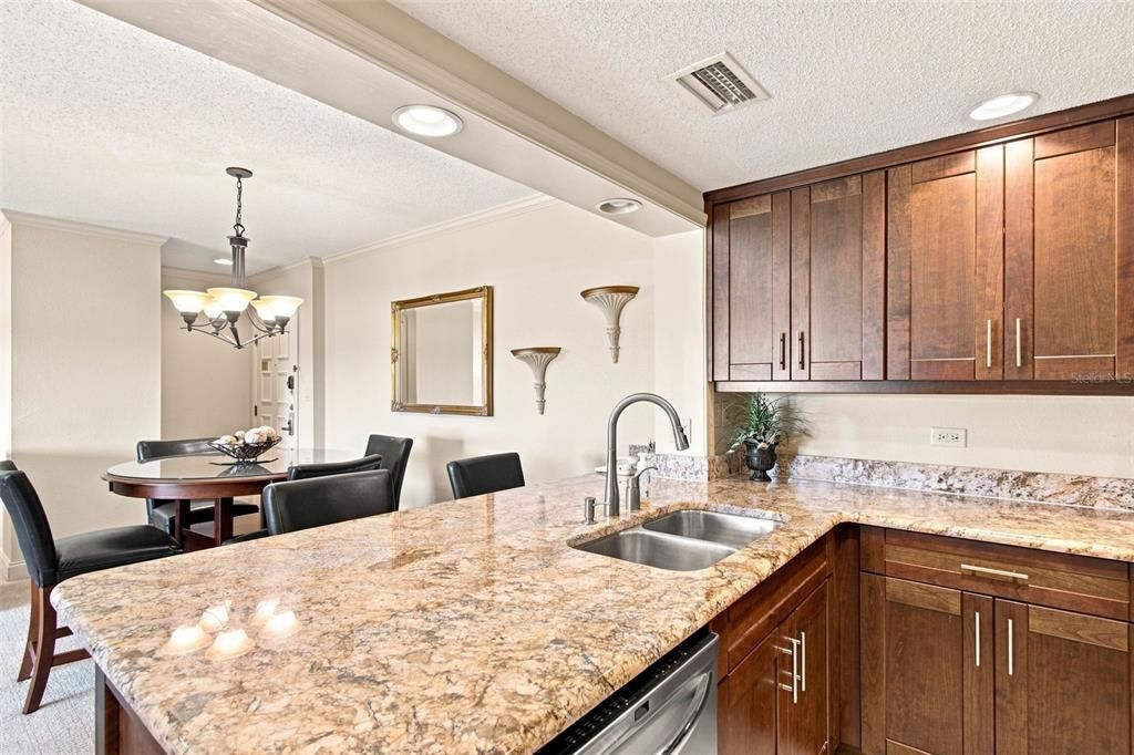 En Venta: $239,900 (1 camas, 1 baños, 825 Pies cuadrados)