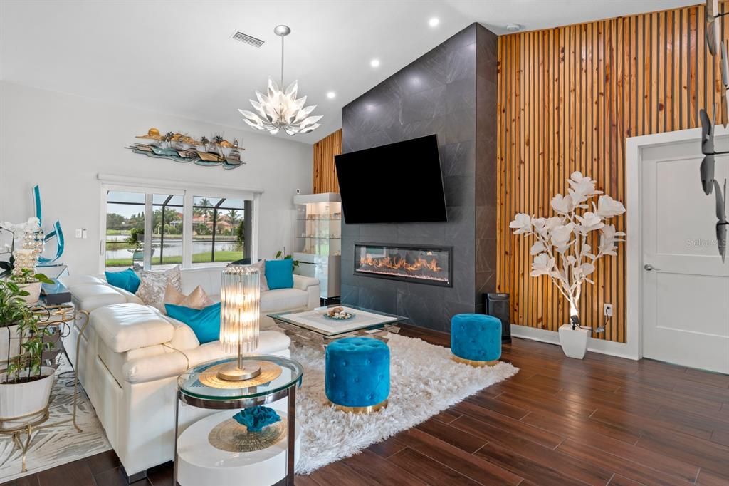 For Sale: $989,000 (3 beds, 2 baths, 2155 Square Feet)
