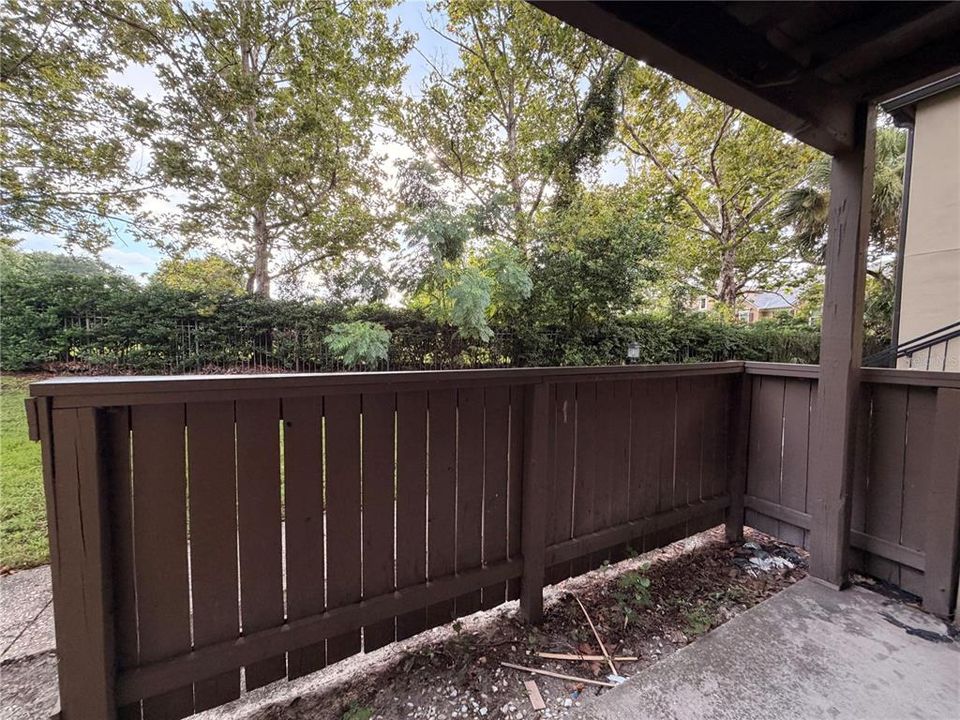 For Rent: $1,380 (1 beds, 1 baths, 662 Square Feet)